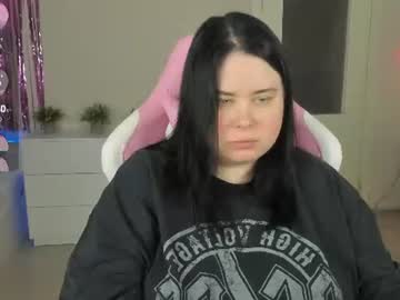 Bellybooxo Chaturbate stream image from June 15, 2026