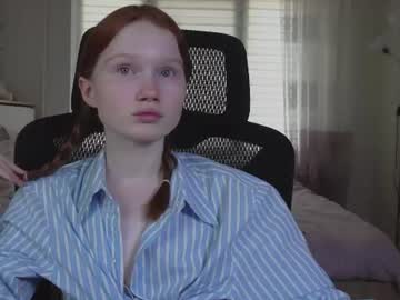Nellie_Baby Chaturbate stream image from June 15, 2026