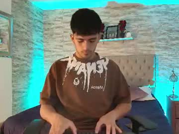 Axel_Draven Chaturbate stream image from June 15, 2026