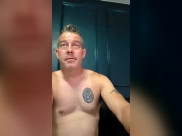 Fitdaddylove Chaturbate stream image from June 15, 2026