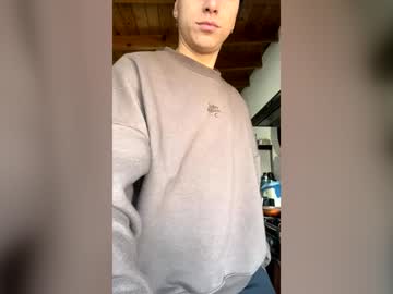 Foxcito Chaturbate stream image from June 15, 2026