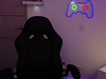 Emilykarterr Chaturbate stream image from June 15, 2026