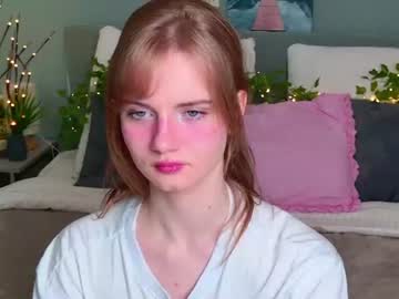Elza_Hofffman Chaturbate stream image from June 15, 2026