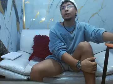Goldenjyj Chaturbate stream image from June 15, 2026