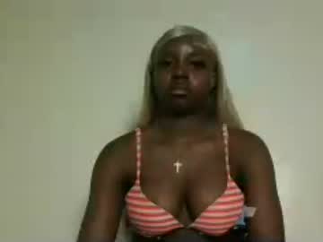 Sexykitten200 Chaturbate stream image from June 15, 2026