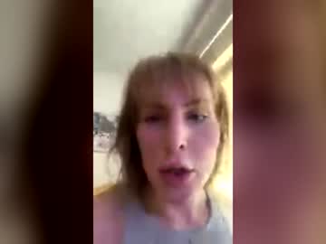 Emppu941 Chaturbate stream image from June 15, 2026