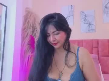Clariss_Brown Chaturbate stream image from June 15, 2026