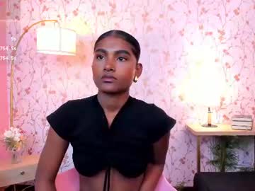 Halleylorens Chaturbate stream image from June 15, 2026