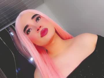 Isabella_Vogue Chaturbate stream image from June 15, 2026