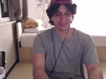 Jeuo Chaturbate stream image from June 15, 2026