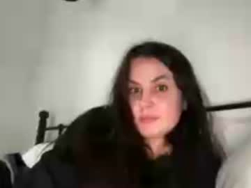 Christinekissss Chaturbate stream image from June 15, 2026