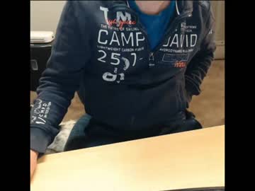 Kcirt17225058 Chaturbate stream image from June 15, 2026