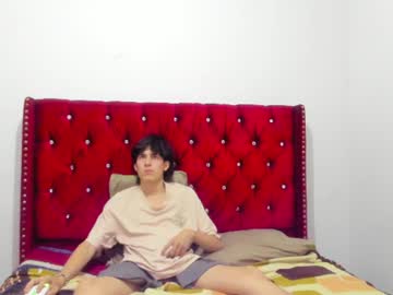 Gael_G18 Chaturbate stream image from June 15, 2026
