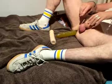 Bed_B Chaturbate stream image from June 16, 2026