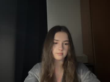 Lia_Queenie Chaturbate stream image from June 16, 2026