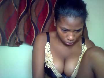 Karoliee Chaturbate stream image from June 16, 2026