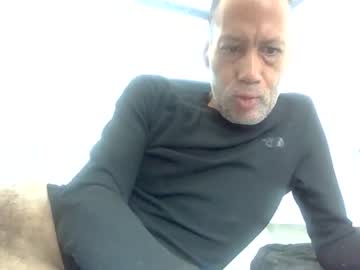 Longblack2504 Chaturbate stream image from June 16, 2026
