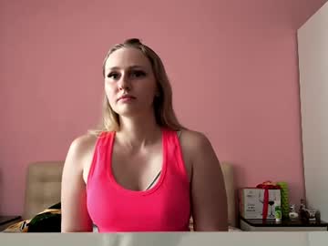 Cuddlethrum Chaturbate stream image from June 16, 2026
