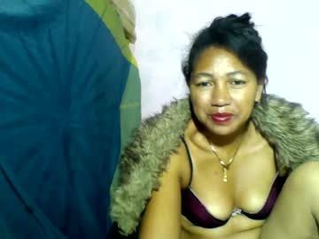 Perlette Chaturbate stream image from June 16, 2026