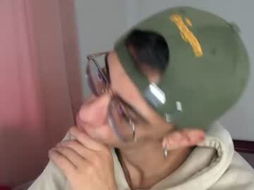 Uyukie Chaturbate stream image from June 16, 2026
