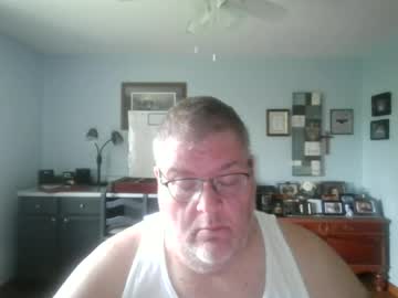 B1gh0rnyguy Chaturbate stream image from June 16, 2026
