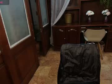 Monserratgray Chaturbate stream image from June 16, 2026