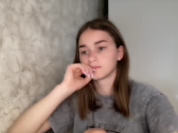 Bralkissy Chaturbate stream image from June 16, 2026