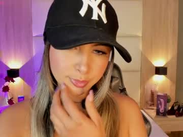 Bella1207 Chaturbate stream image from June 16, 2026