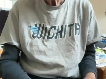 Flip4u Chaturbate stream image from June 16, 2026