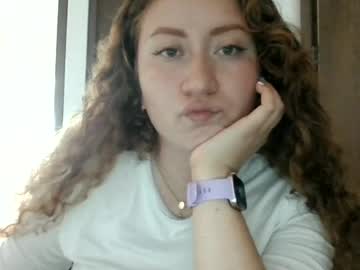 Alisson_Jinks Chaturbate stream image from June 16, 2026