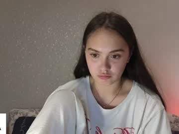 Evi_Woow Chaturbate stream image from June 16, 2026
