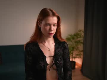Keira_Knight Chaturbate stream image from June 16, 2026