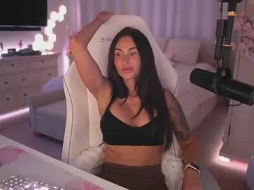 Sashawest_Official Chaturbate stream image from June 16, 2026