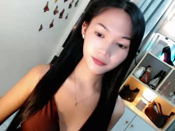 Caitlin_X Chaturbate stream image from June 17, 2026