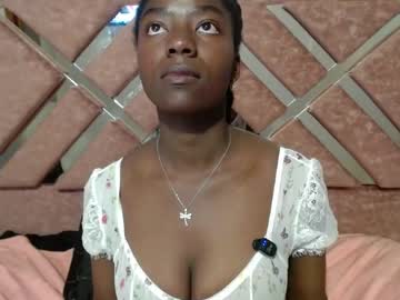 Julieta_Tayloor Chaturbate stream image from June 17, 2026