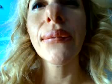 Like_Firebird Chaturbate stream image from June 17, 2026