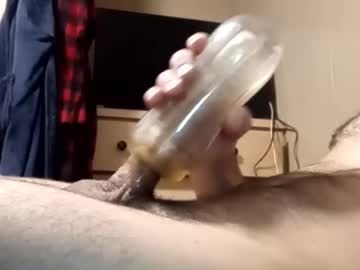 Pussyluver520 Chaturbate stream image from June 17, 2026