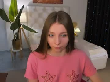 Juliedaniel Chaturbate stream image from June 17, 2026
