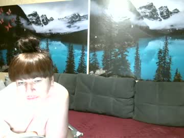 Kleosnow Chaturbate stream image from June 17, 2026