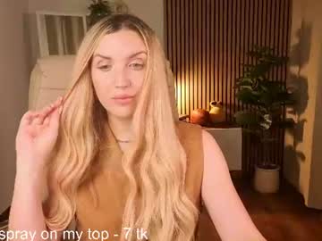 Mi1a_ Chaturbate stream image from June 17, 2026