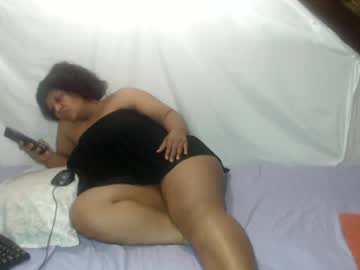 Pettycashxx Chaturbate stream image from June 17, 2026