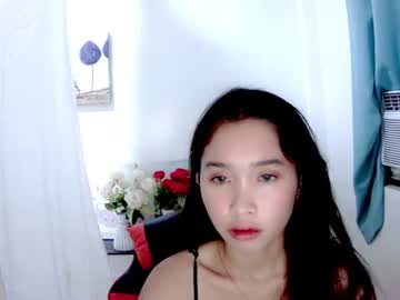Heart_Fckng_Good Chaturbate stream image from June 17, 2026