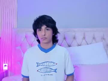 Finn_04 Chaturbate stream image from June 17, 2026