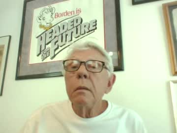 Bestshot1951 Chaturbate stream image from June 17, 2026