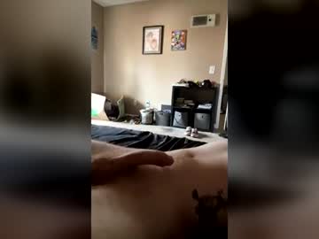 Cliffordthebigred Chaturbate stream image from June 17, 2026