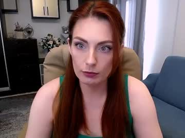 Lindaliony Chaturbate stream image from June 17, 2026