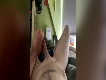 Dick2222big Chaturbate stream image from June 17, 2026