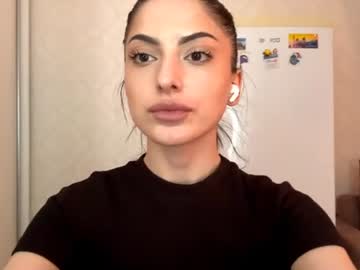 Evelynroehler Chaturbate stream image from June 17, 2026