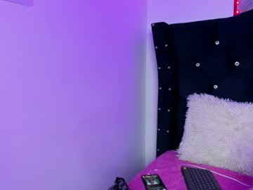 Lisa_Silver_Star Chaturbate stream image from June 17, 2026