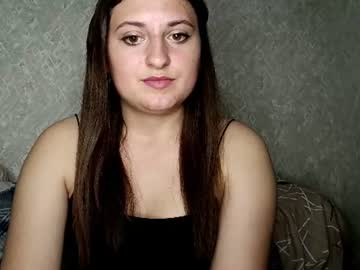 Lunalili_1900 Chaturbate stream image from June 17, 2026